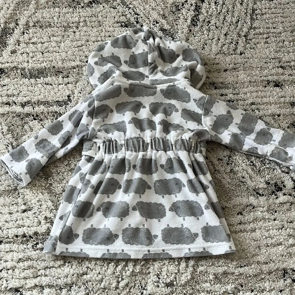 Like New Baby Bathrobe